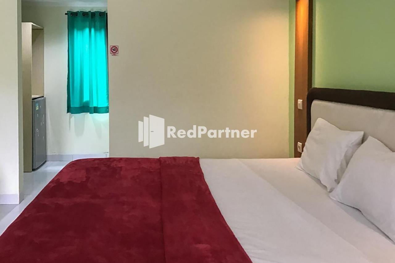 Pondok Mesari Redpartner Near Legian Beach Exterior foto